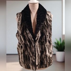 New Pandemonium Seattle Reversible Faux Fur Vest Womans Small